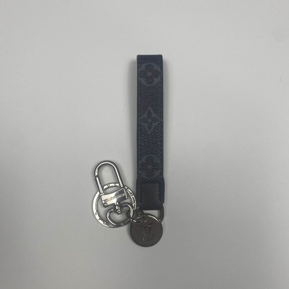 Louis Vuitton Dragonne Monogram Leather Bag Charm Key Holder M61950 - Picture 2 of 8